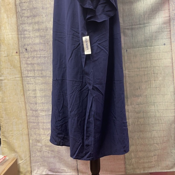 Brand new Woman’s Old Navy dress. Size is XXL. - Picture 11 of 16